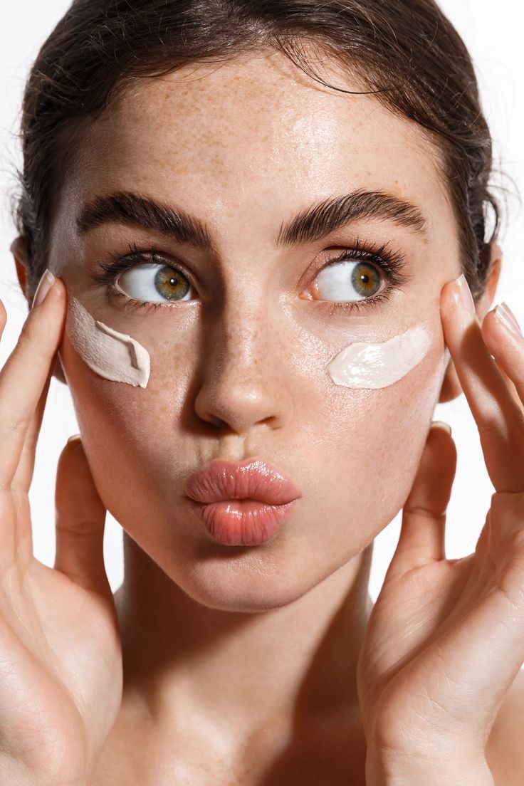 Cách chăm sóc da mụn không để lại thâm