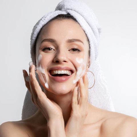 Chăm Sóc Da Tuổi 25 Cần Những Gì